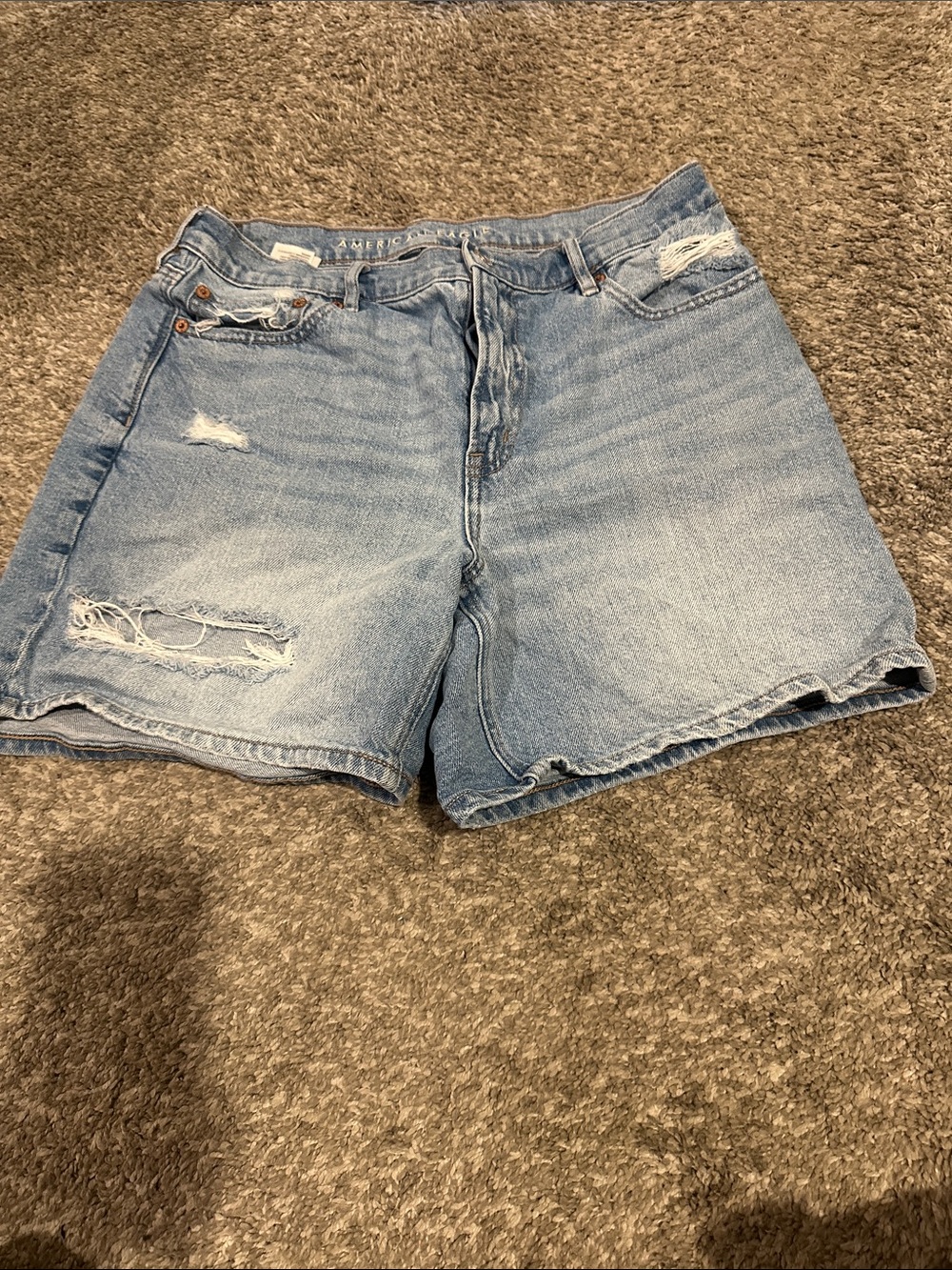 American Eagle Outfitters Light Blue Distressed High-Rise Denim Shorts Size 8